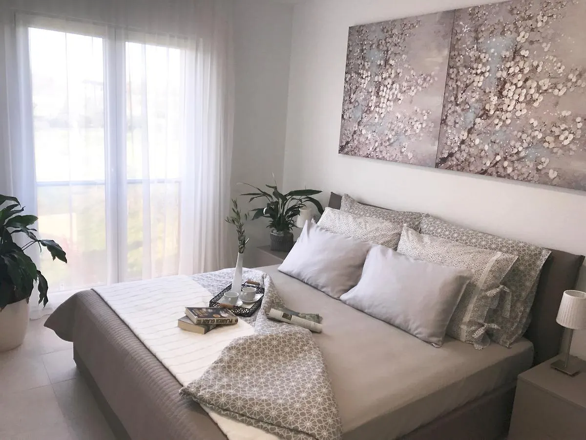 Apartman Andrea L Pomer