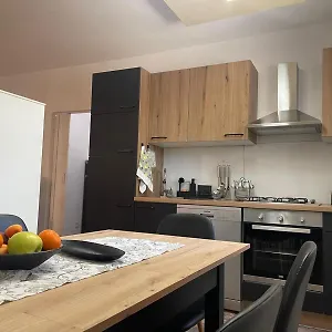 Apartman Pomerino Apartmans, Pomer
